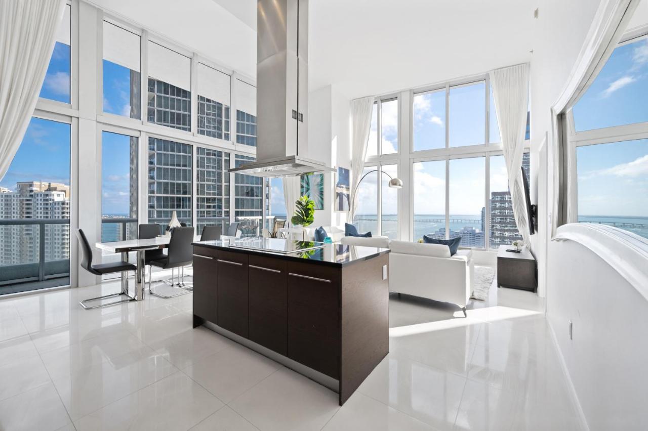 شقة Iconic Luxurious High Ceilings Unit Brickell W ميامي المظهر الخارجي الصورة