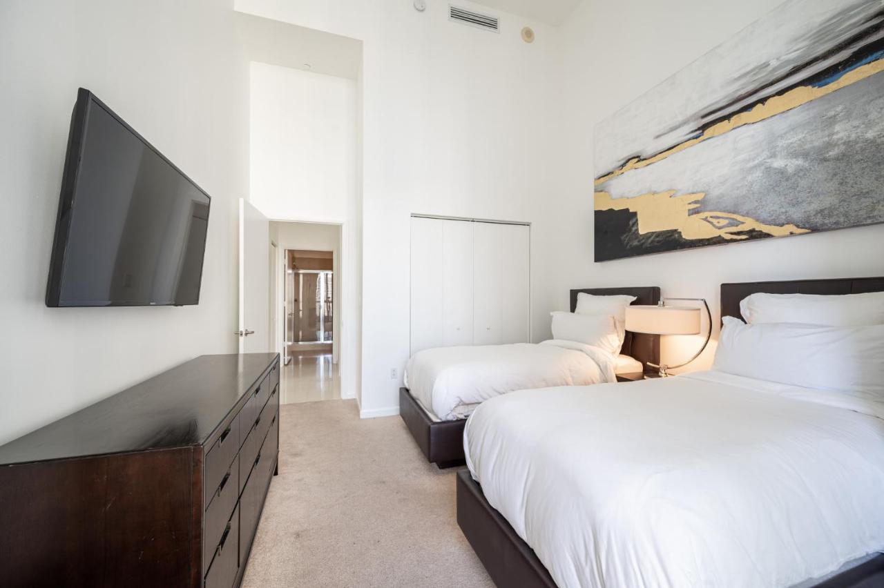 شقة Iconic Luxurious High Ceilings Unit Brickell W ميامي المظهر الخارجي الصورة